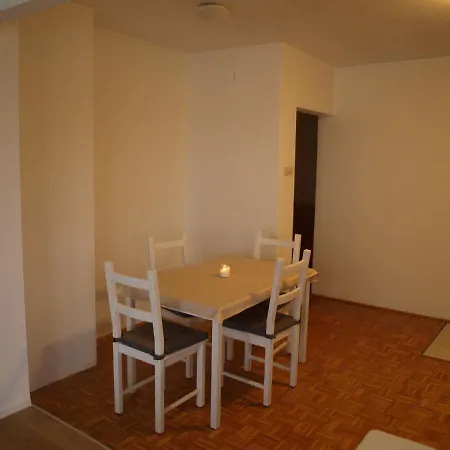 Apartment Nana Gradici Zewnętrze zdjęcie