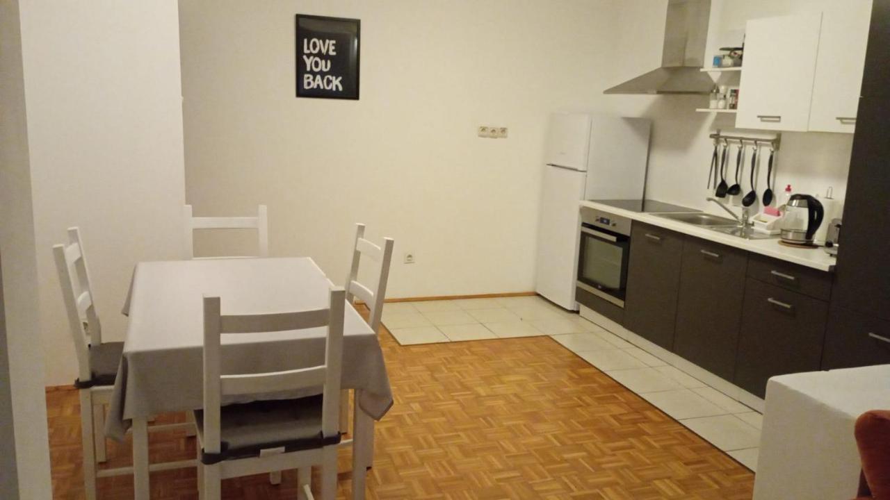 Nana Apartment